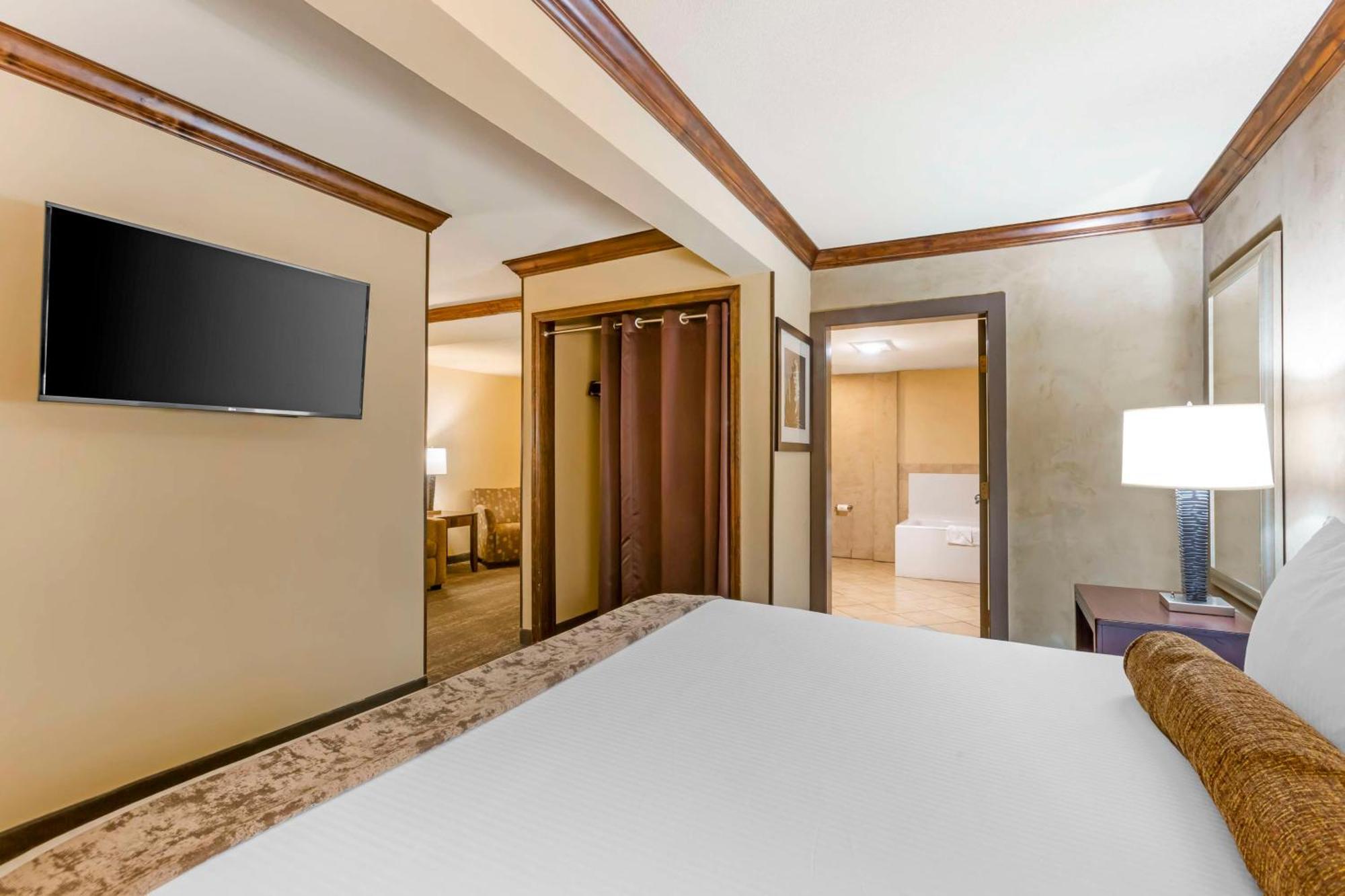Best Western Plus Raton Hotel Экстерьер фото
