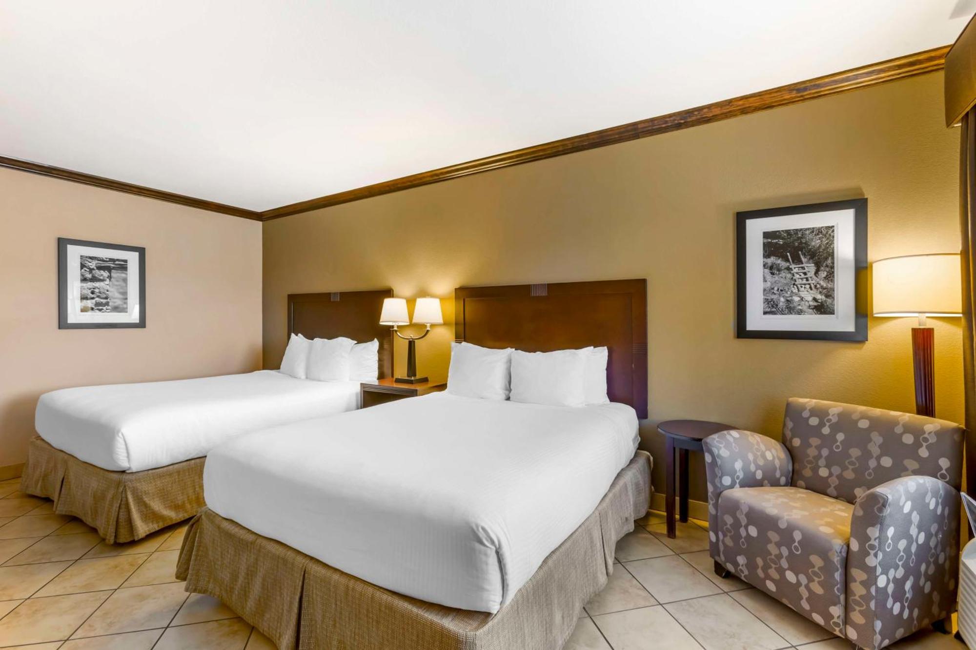 Best Western Plus Raton Hotel Экстерьер фото