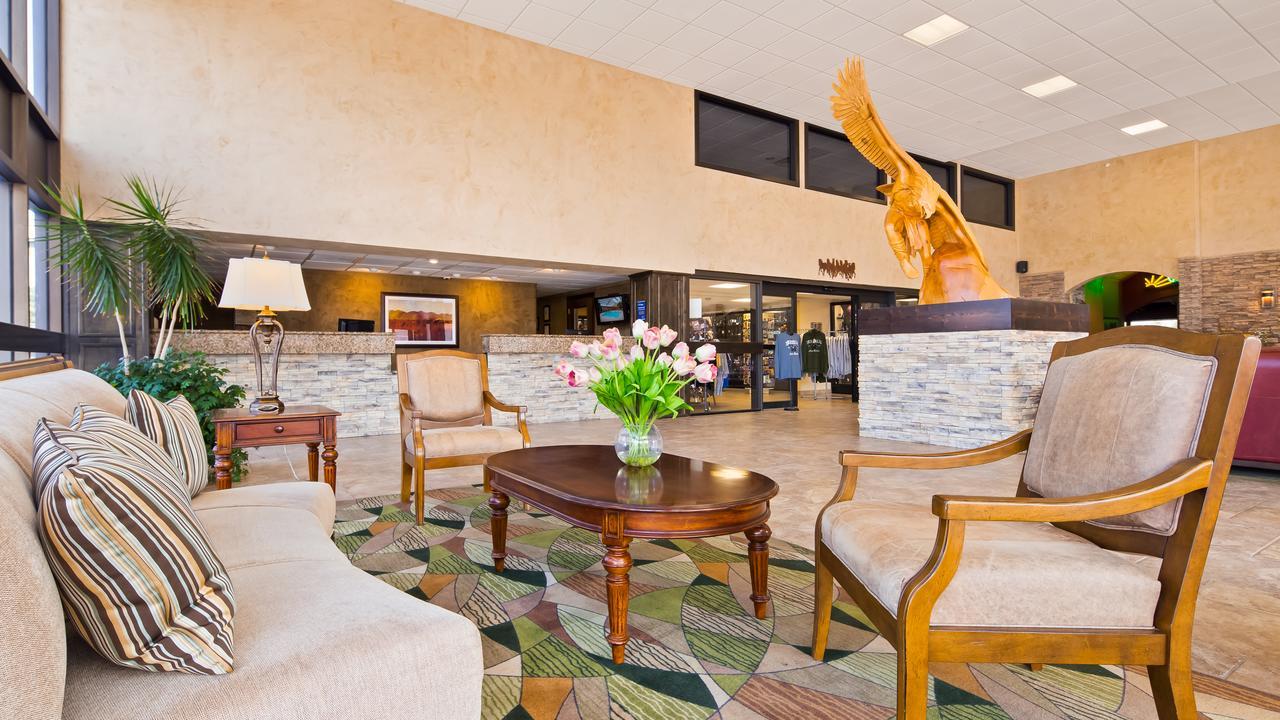 Best Western Plus Raton Hotel Экстерьер фото
